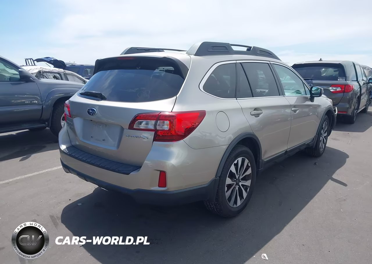 2015 Subaru Outback 2.5I Limited VIN:4S4BSBNC6F3299644 - 4