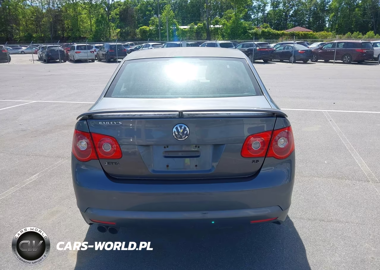 2005 Volkswagen Jetta 2.5 VIN:3VWSF71K75M608227 - 16