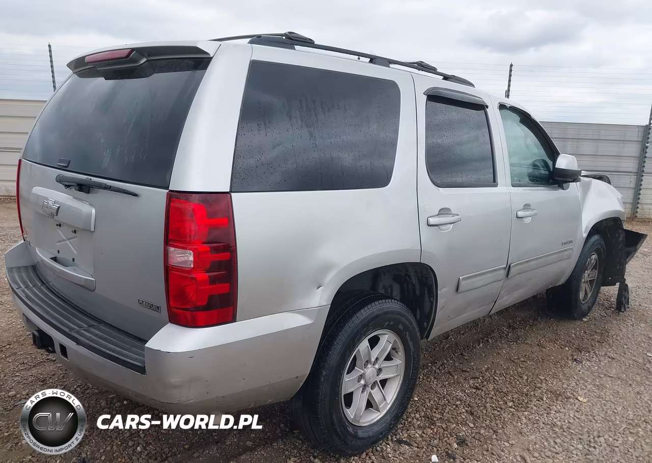 2011 Chevrolet Tahoe Ls VIN:1GNSCAE06BR151039 - 4