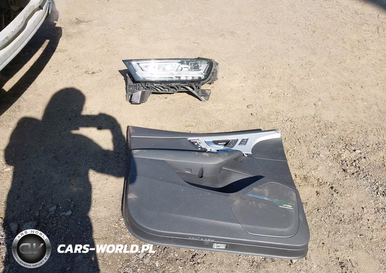 2018 Audi Q7 2.0T Premium VIN:WA1LHAF7XJD045712 - 12