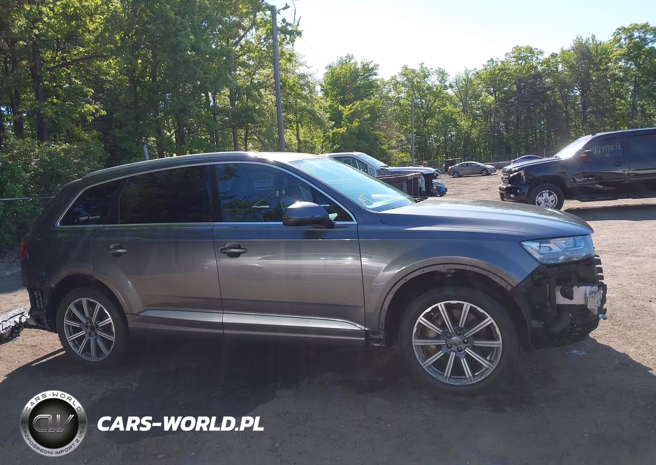 2018 Audi Q7 2.0T Premium VIN:WA1LHAF7XJD045712 - 14