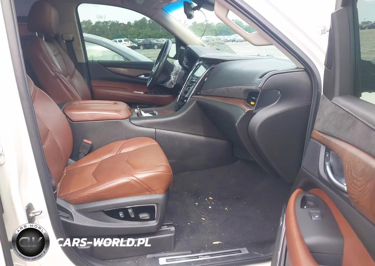 2015 Cadillac Escalade Luxury VIN:1GYS4BKJ9FR270258 - 5