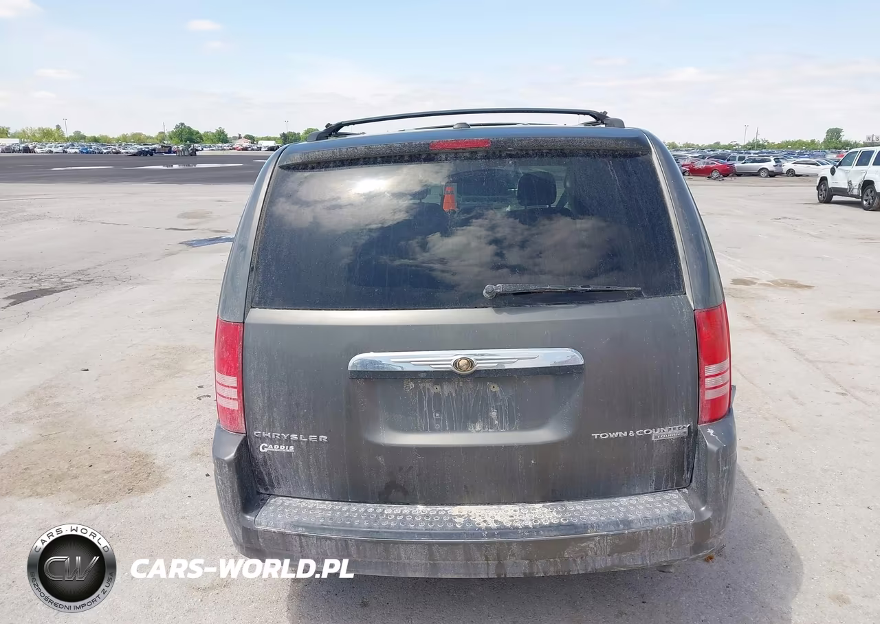 2010 Chrysler Town & Country Touring VIN:2A4RR5D14AR300378 - 17