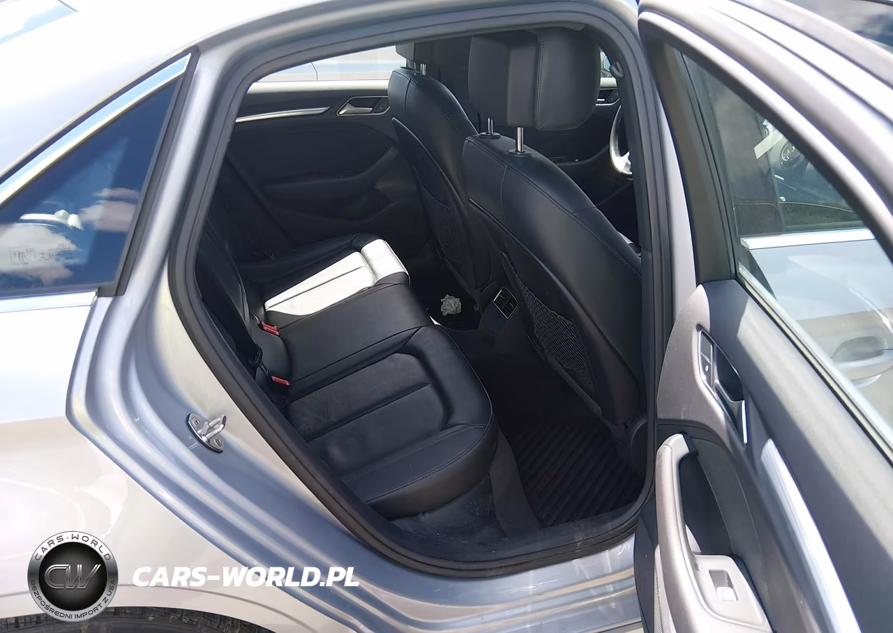 2019 Audi A3 45 Premium VIN:WAUJEGFF2KA083063 - 8