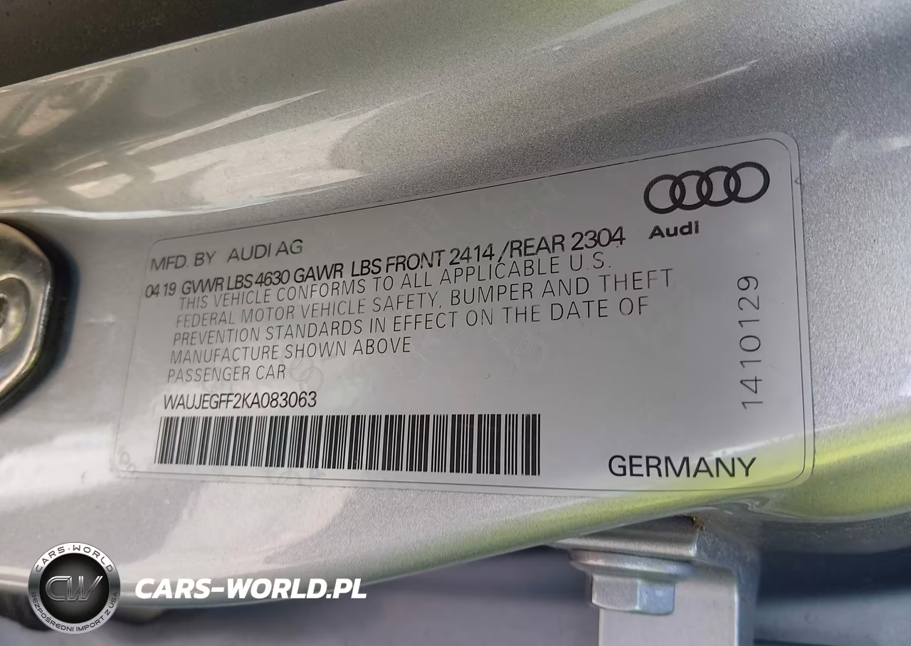 2019 Audi A3 45 Premium VIN:WAUJEGFF2KA083063 - 9