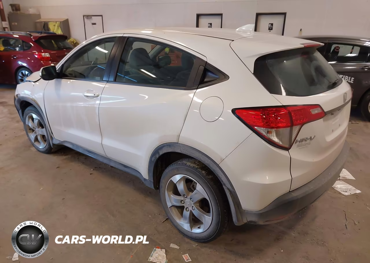 2022 Honda Hr-V Awd Lx VIN:3CZRU6H39NM763002 - 3