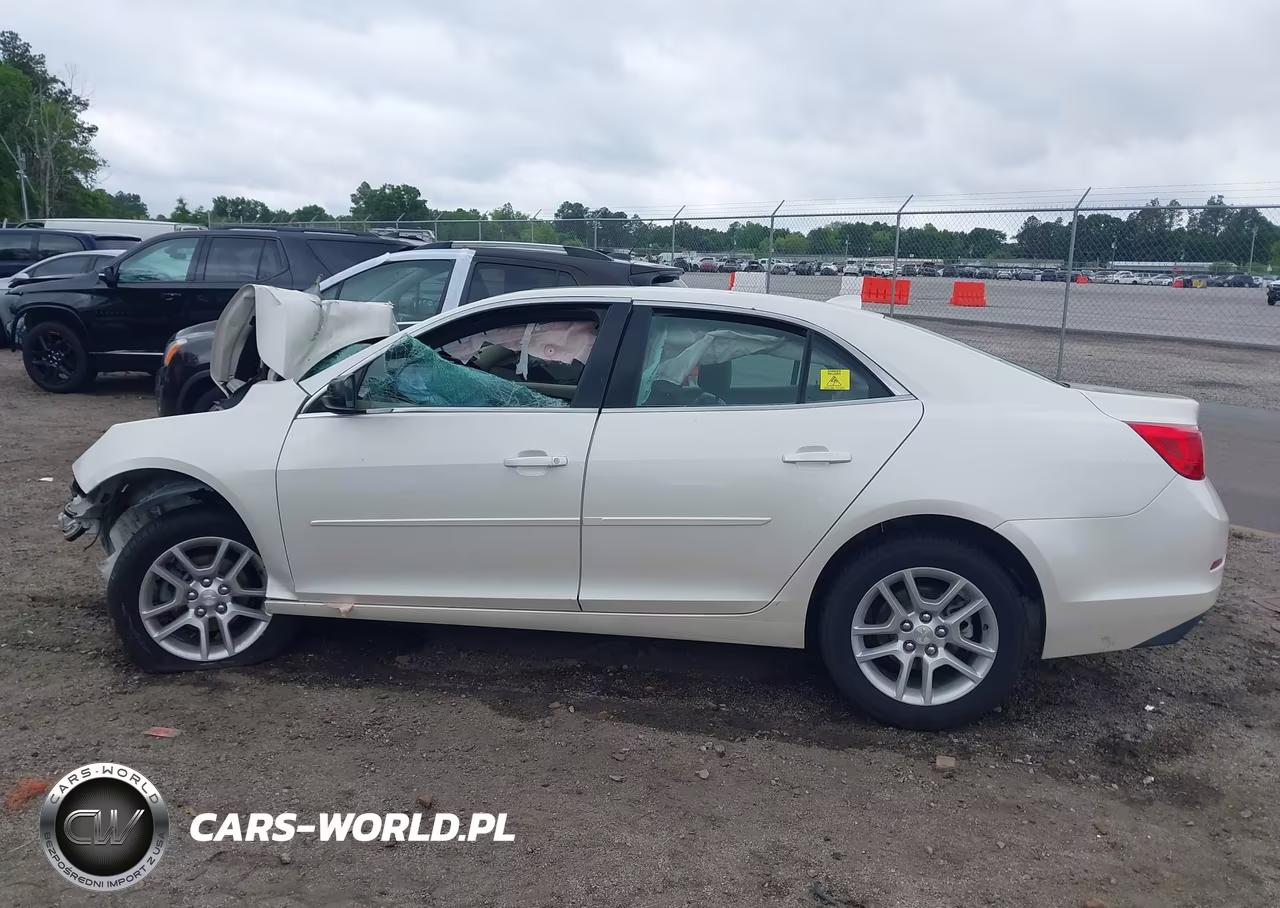 2013 Chevrolet Malibu Eco Premium Audio VIN:1G11F5SRXDF180272 - 15