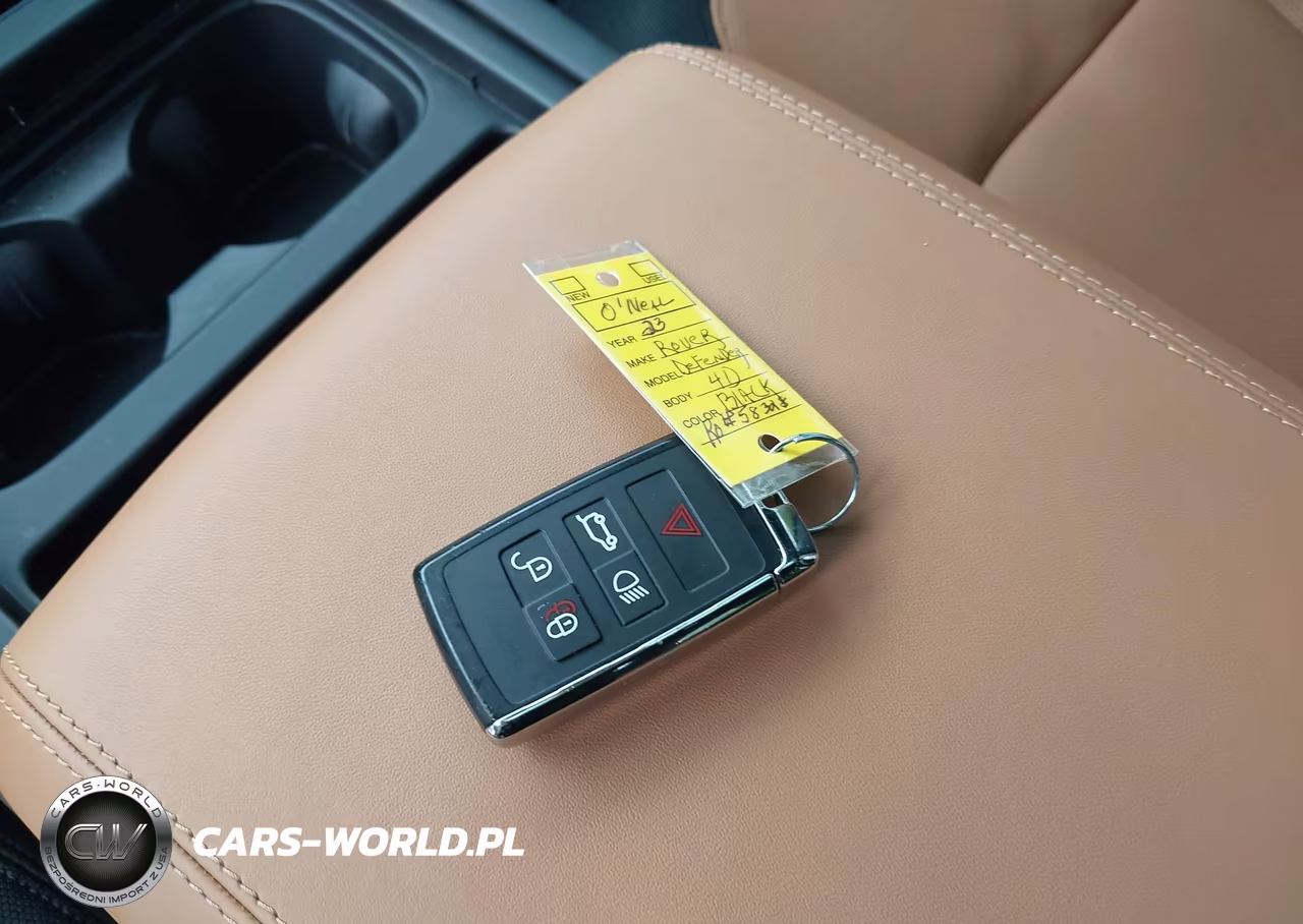 2023 Land Rover Defender 110 X-Dynamic Se VIN:SALE27EU0P2221318 - 11