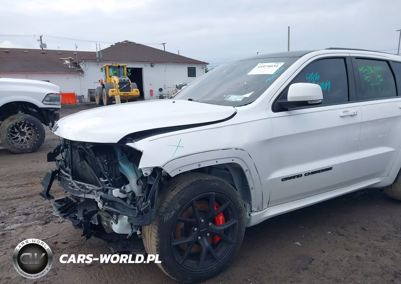 2020 Jeep Grand Cherokee Srt VIN:1C4RJFDJ3LC324752 - 6