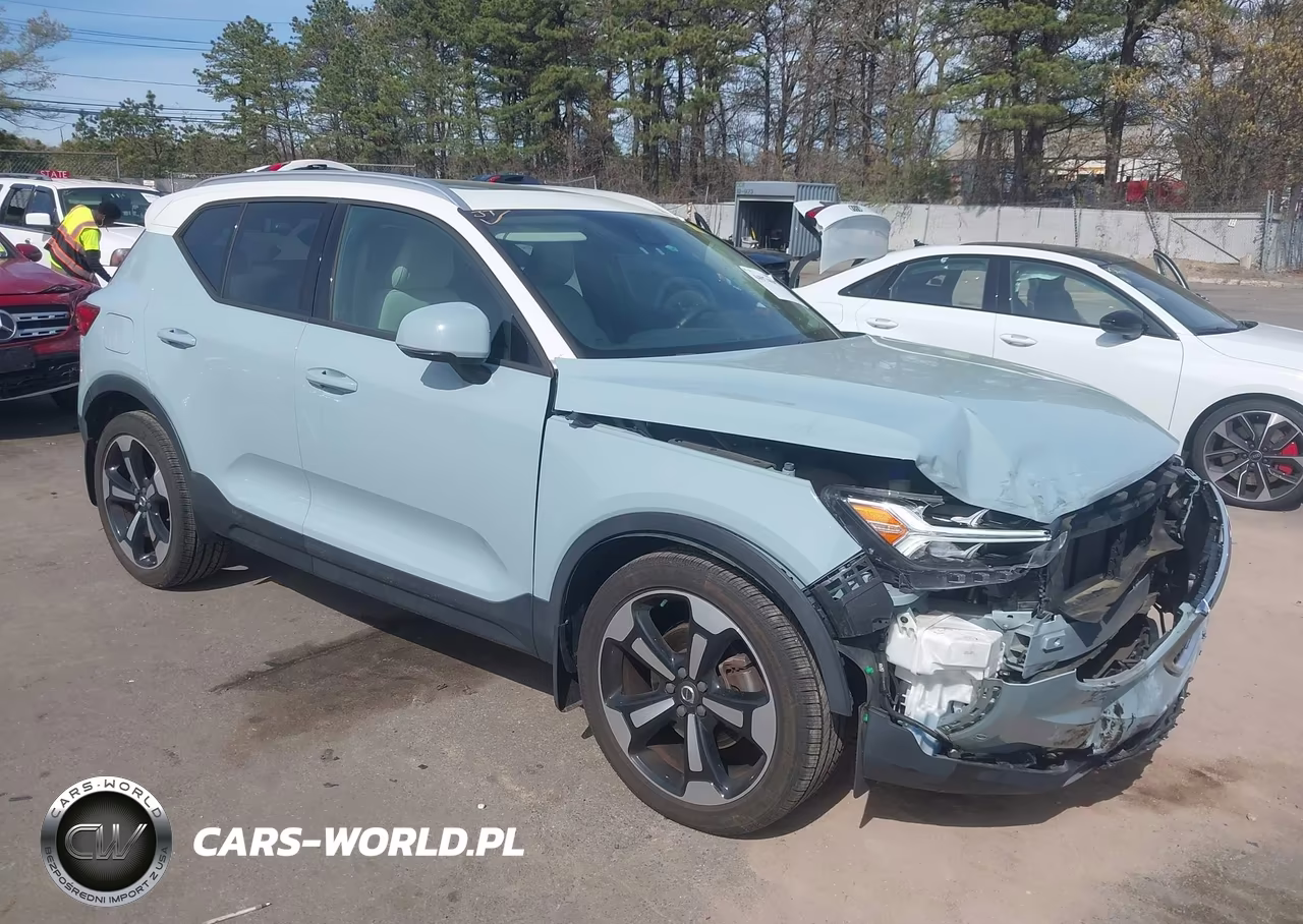 2019 Volvo Xc40 T5 Momentum