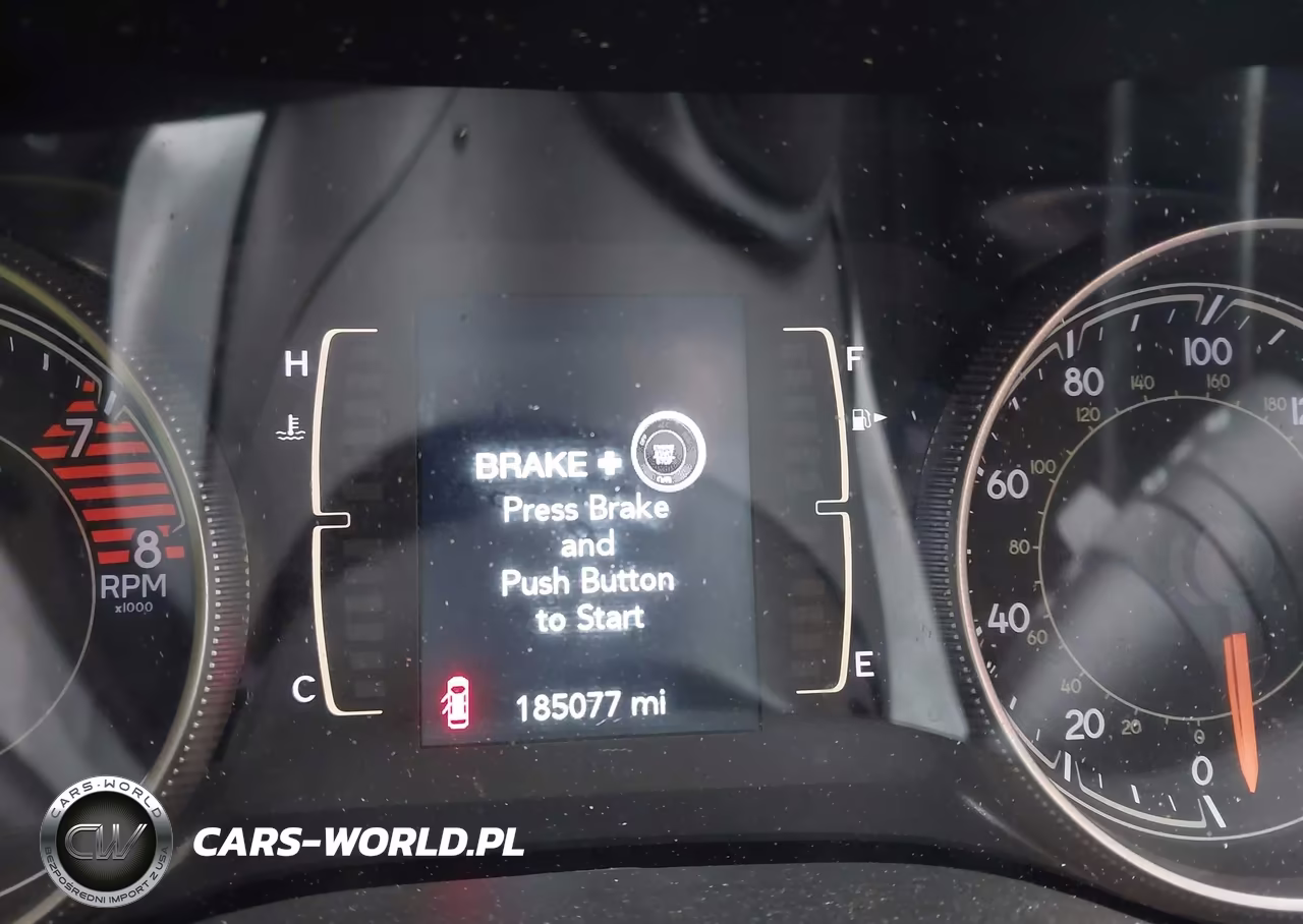 2020 Jeep Cherokee Latitude Plus 4X4 VIN:1C4PJMLX0LD642906 - 7