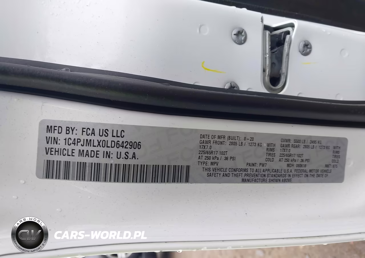 2020 Jeep Cherokee Latitude Plus 4X4 VIN:1C4PJMLX0LD642906 - 9