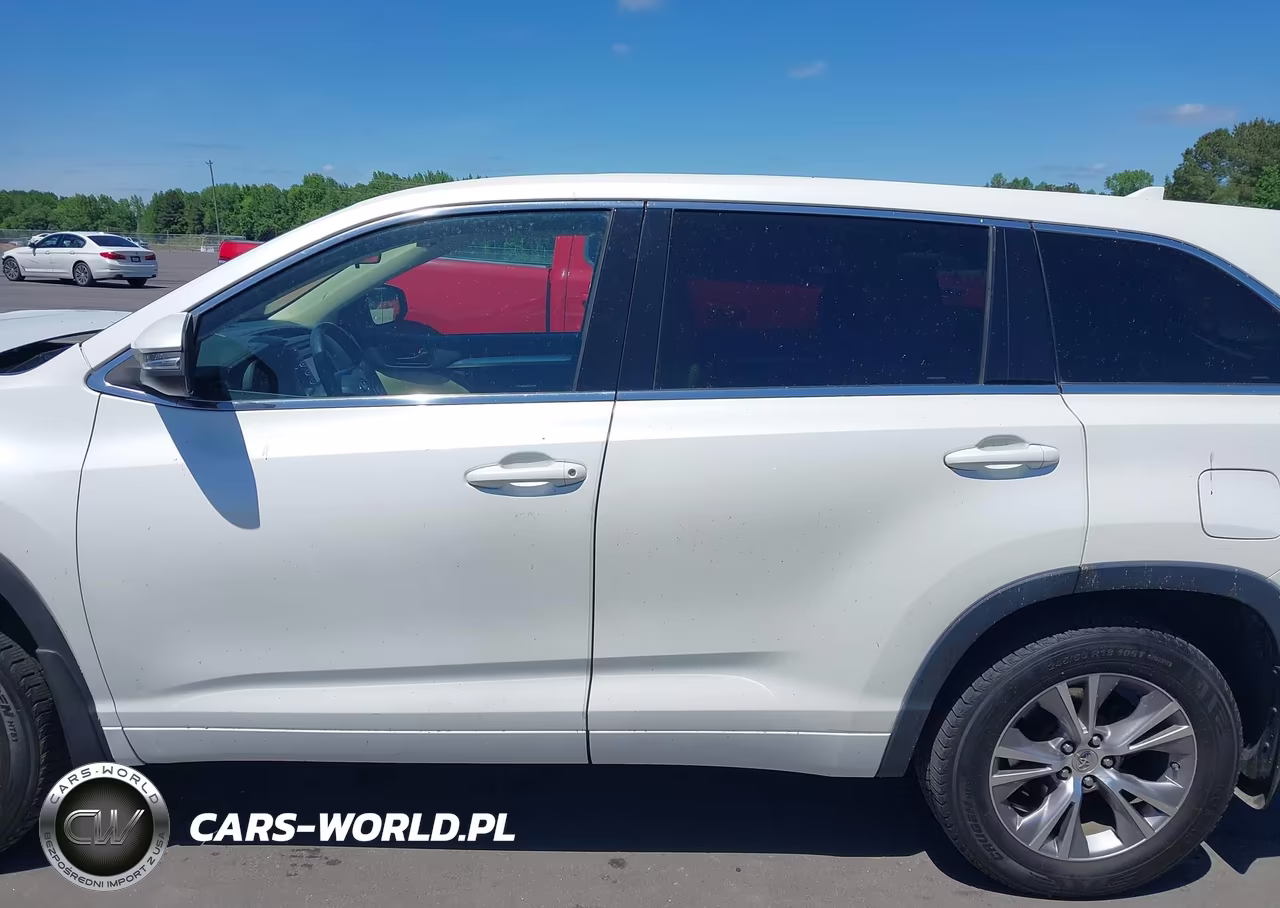 2014 Toyota Highlander Le Plus V6 VIN:5TDZKRFH6ES035004 - 14