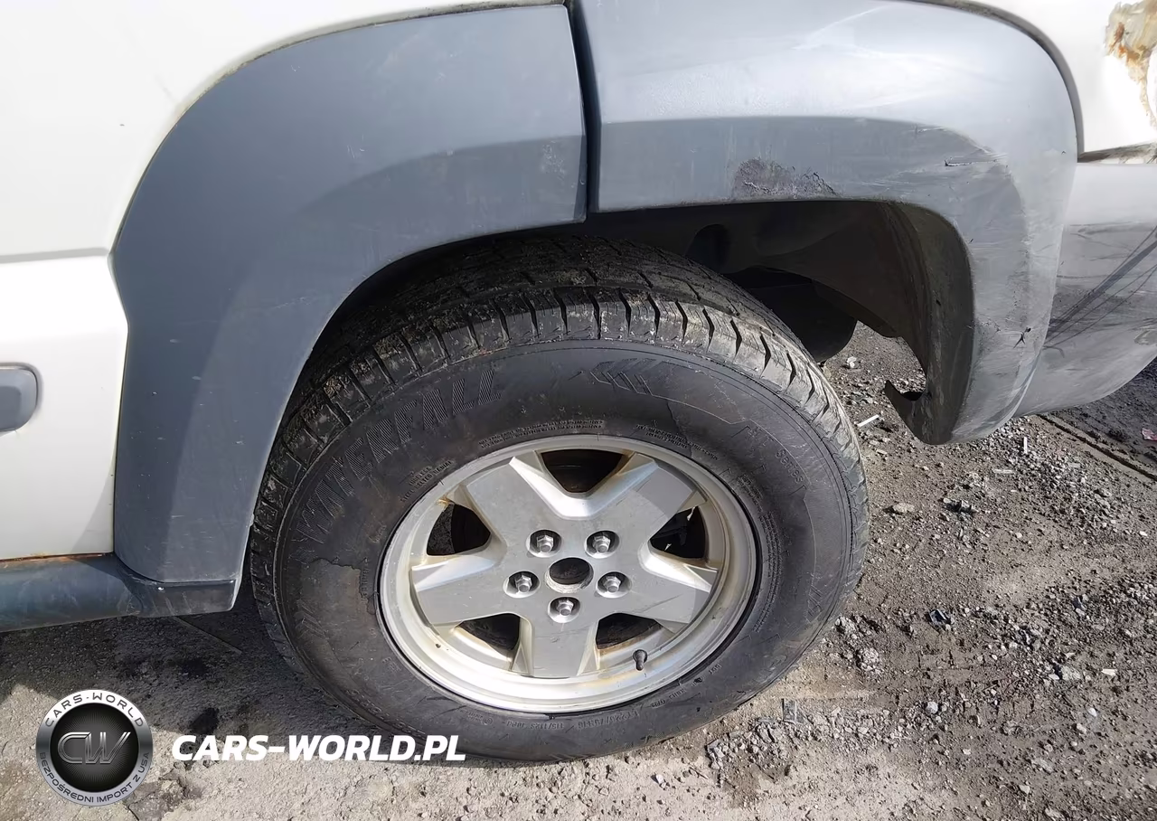 2005 Jeep Liberty Sport VIN:1J4GL48KX5W711920 - 19