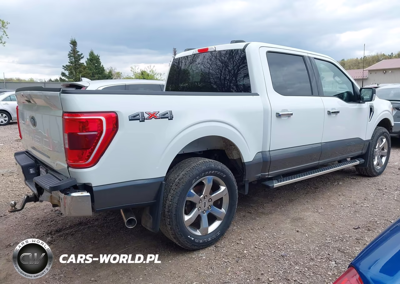 2022 Ford F-150 Xlt VIN:1FTFW1E54NFB23453 - 4