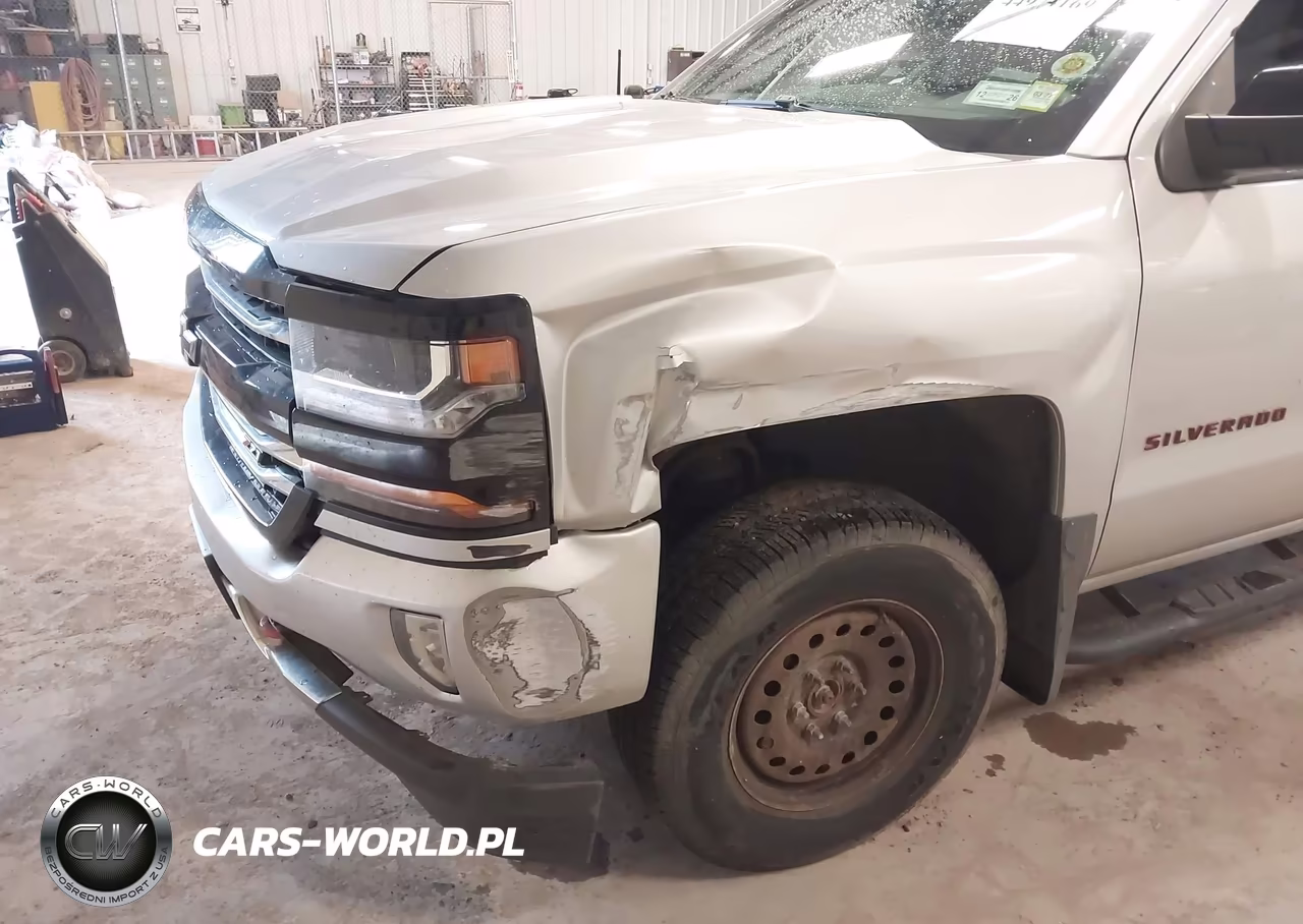 2017 Chevrolet Silverado 1500 2Lt VIN:1GCVKREC2HZ360434 - 6