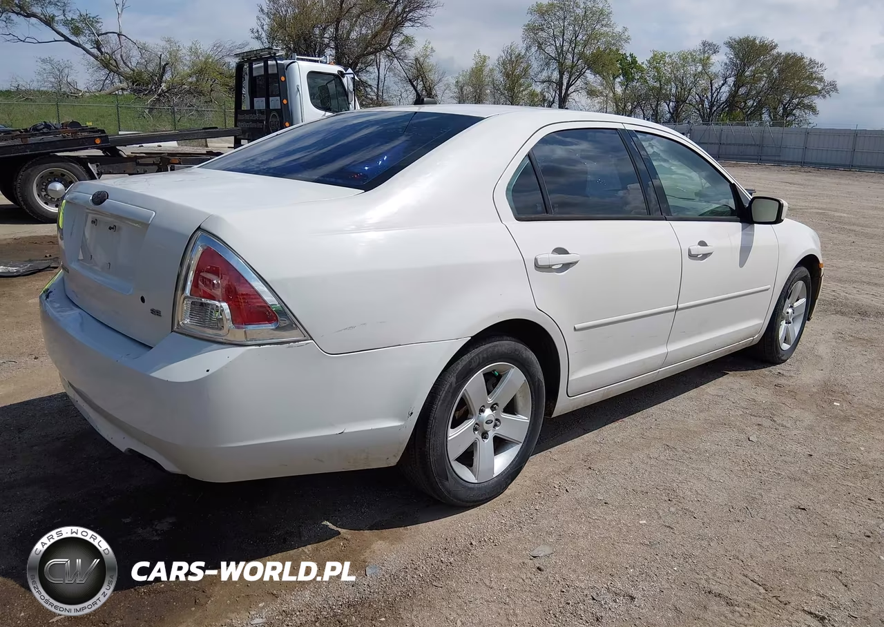 2009 Ford Fusion Se VIN:3FAHP07ZX9R185230 - 4