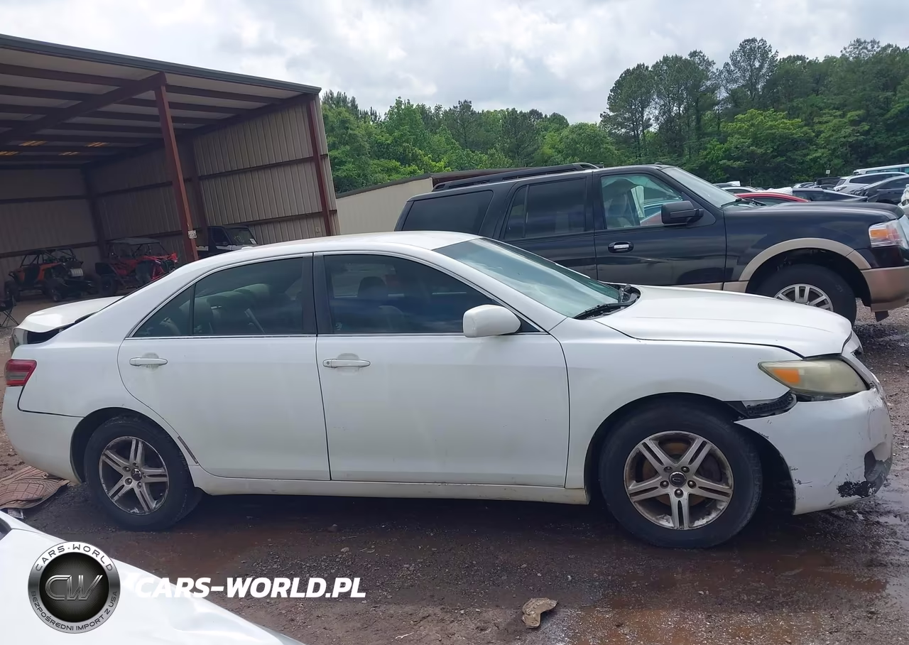 2011 Toyota Camry VIN:4T1BF3EK2BU639281 - 14