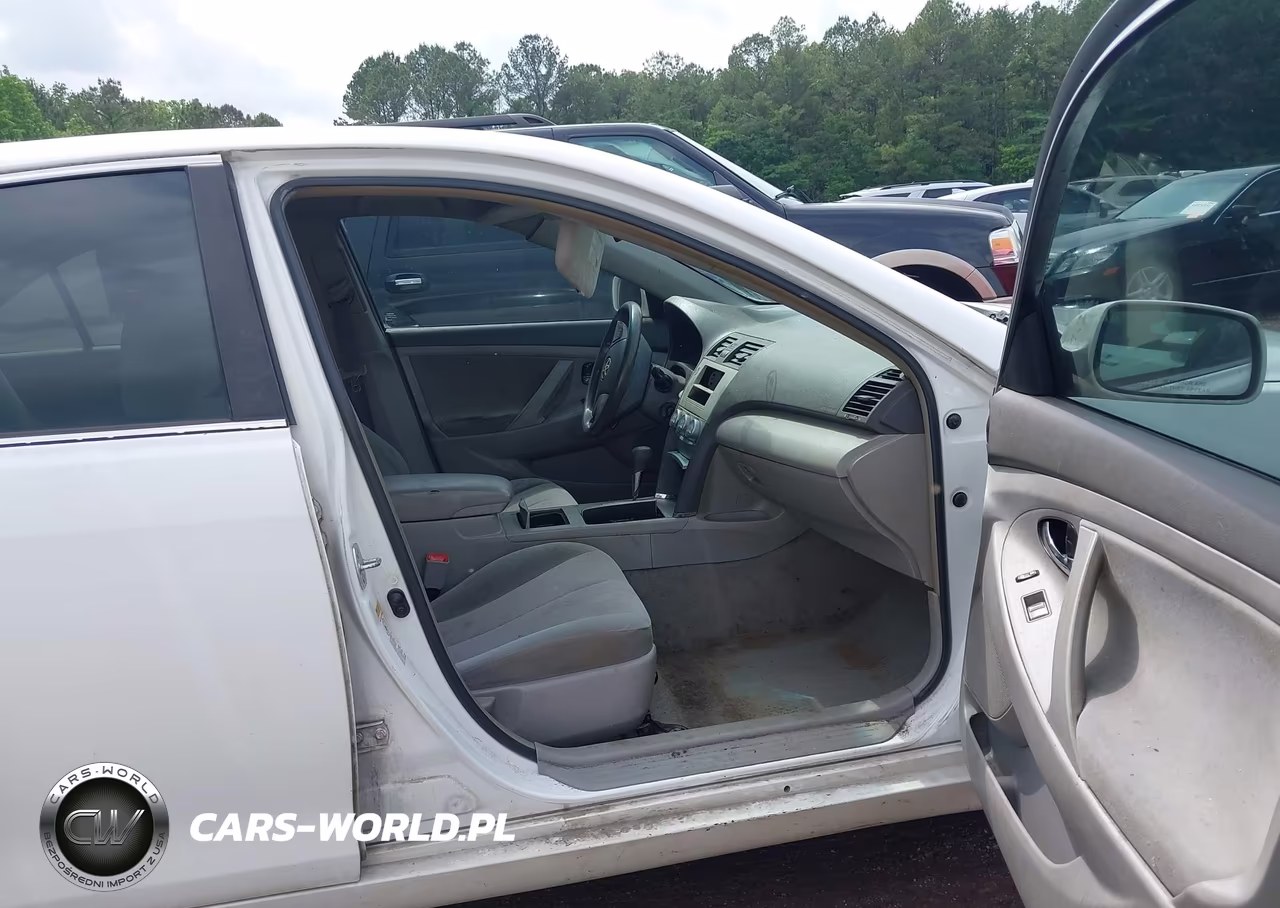 2011 Toyota Camry VIN:4T1BF3EK2BU639281 - 5