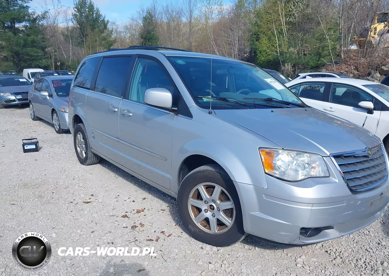 2010 Chrysler Town & Country Touring