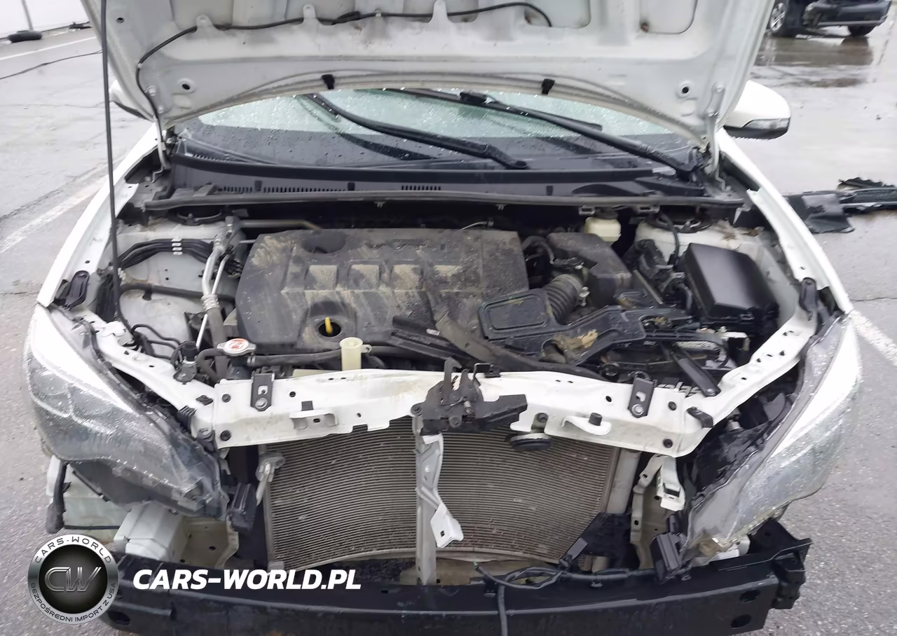 2018 Toyota Corolla Xse VIN:5YFBURHE2JP762190 - 10