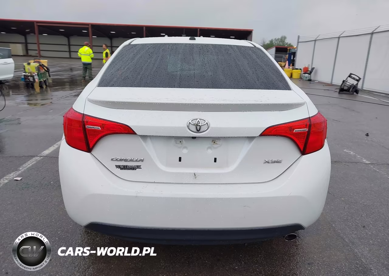 2018 Toyota Corolla Xse VIN:5YFBURHE2JP762190 - 16