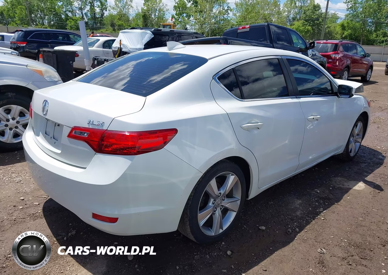 2013 Acura Ilx 2.0L VIN:19VDE1F7XDE008934 - 4