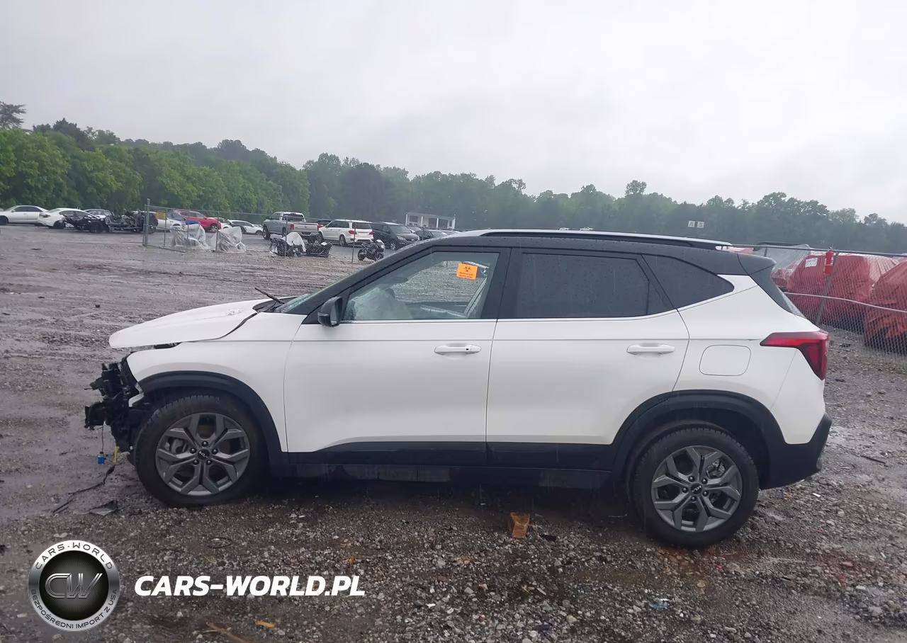 2024 Kia Seltos S VIN:KNDEU2AA7R7535683 - 14