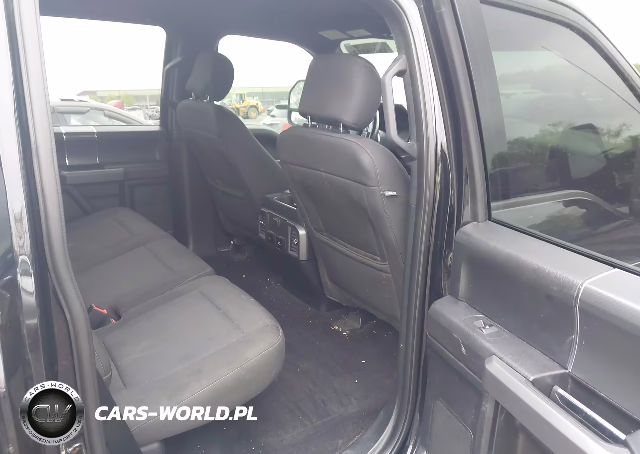 2018 Ford F-150 Xlt VIN:1FTEW1EP5JFC56584 - 8