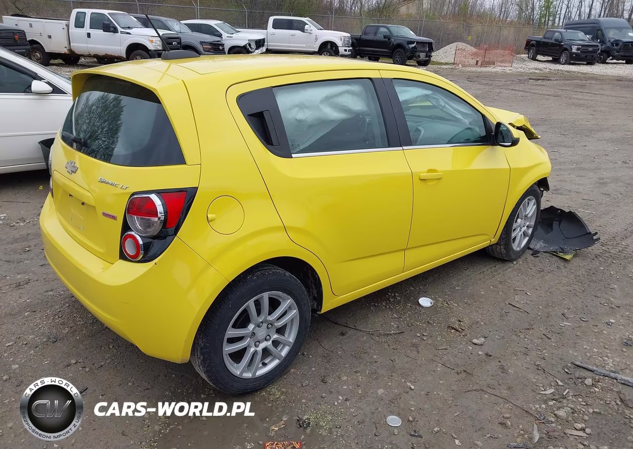 2016 Chevrolet Sonic Lt Auto VIN:1G1JC6SB3G4124191 - 4