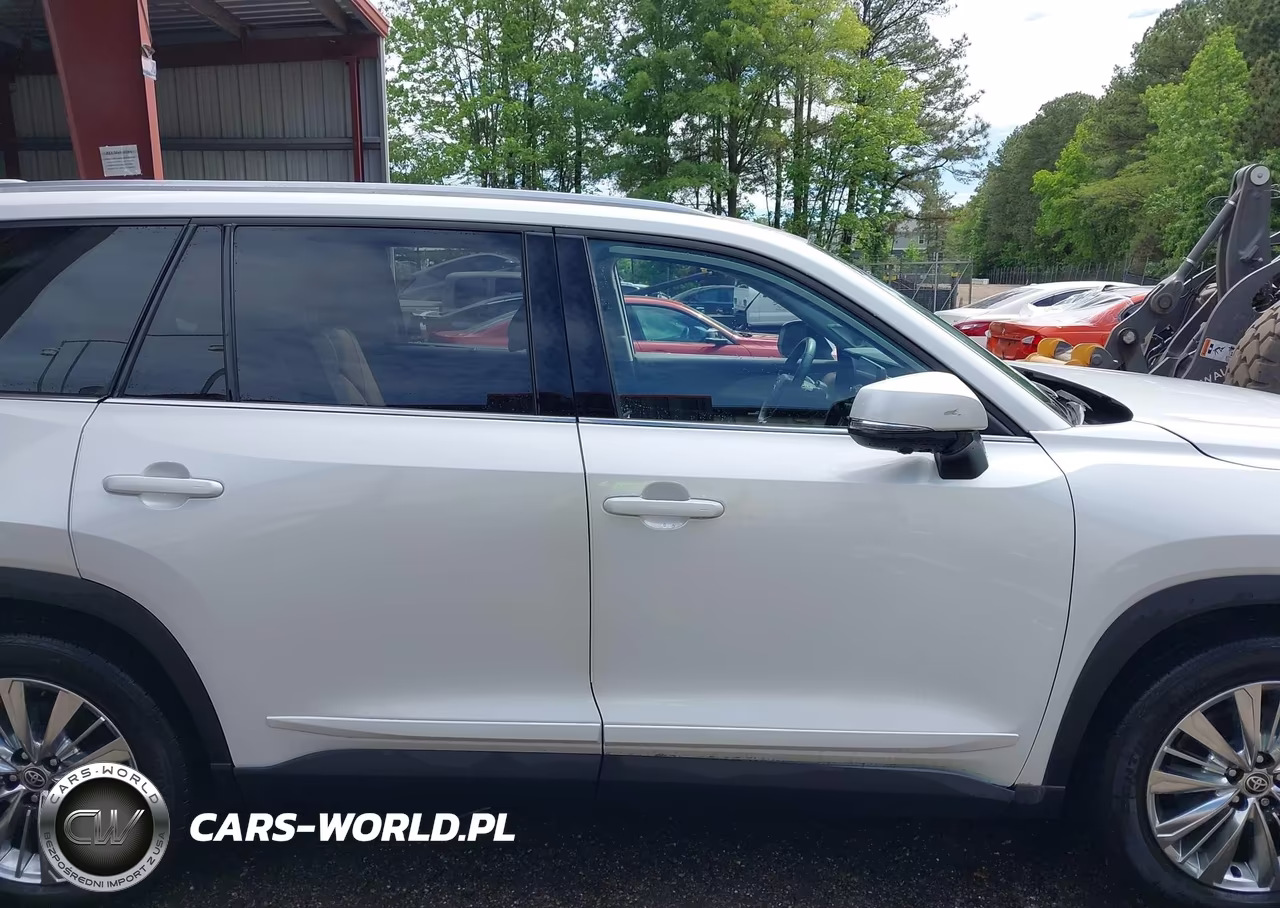 2024 Toyota Grand Highlander Platinum VIN:5TDAAAB50RS019142 - 13