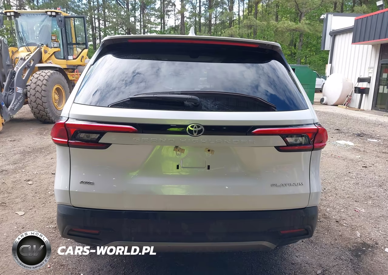 2024 Toyota Grand Highlander Platinum VIN:5TDAAAB50RS019142 - 16