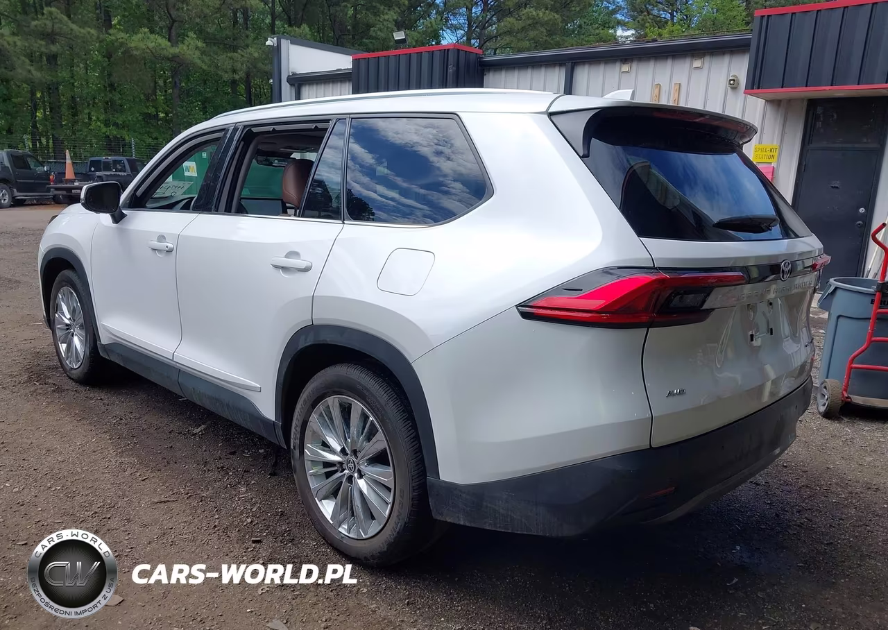 2024 Toyota Grand Highlander Platinum VIN:5TDAAAB50RS019142 - 3