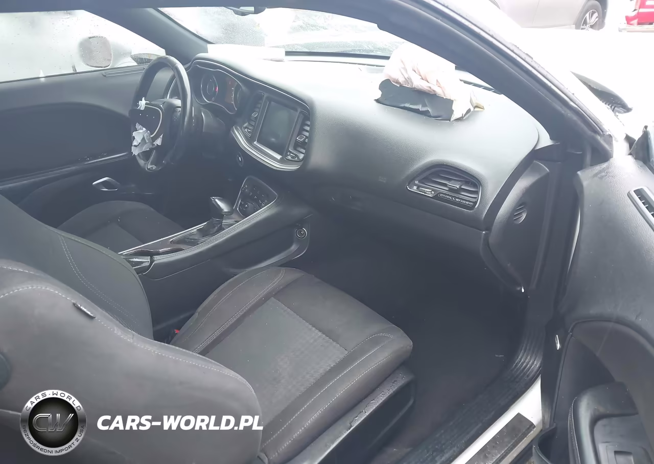 2015 Dodge Challenger Sxt VIN:2C3CDZAG1FH702063 - 5