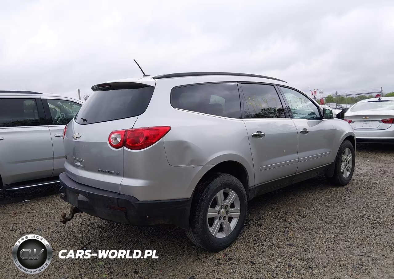 2010 Chevrolet Traverse Lt VIN:1GNLRFED4AS131544 - 4