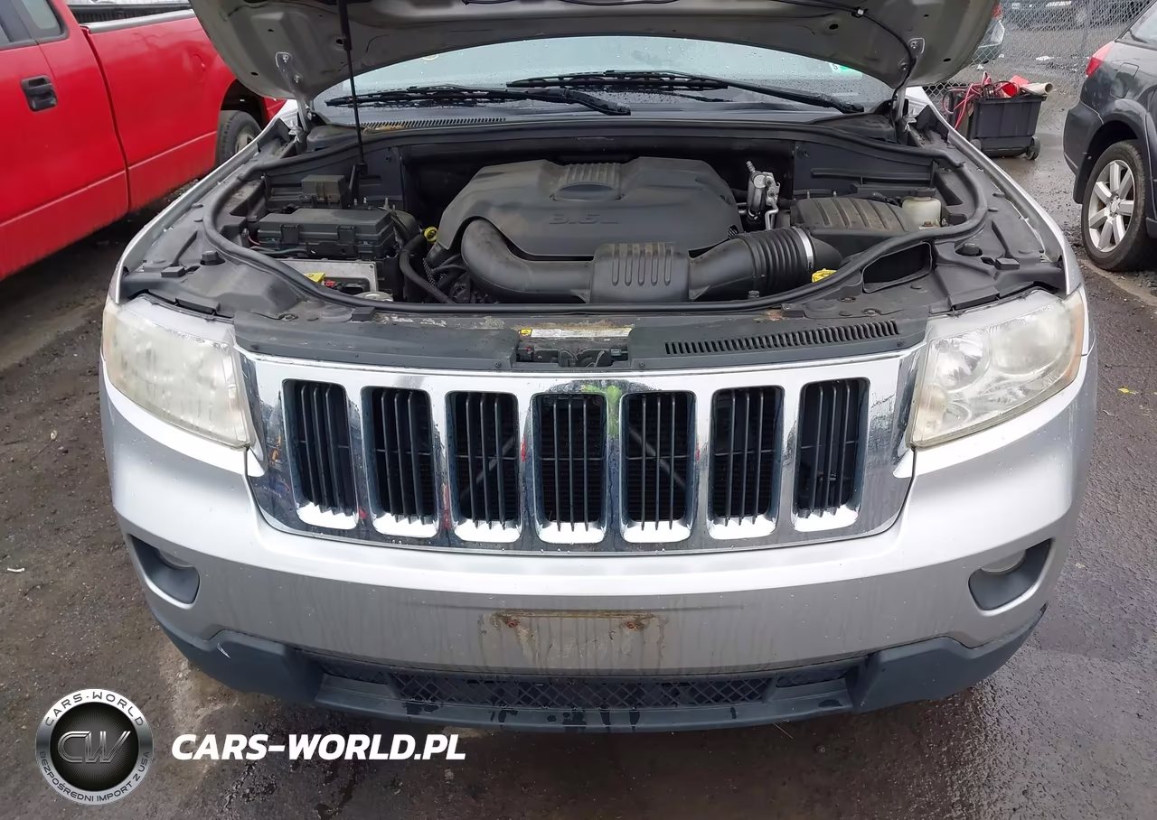 2011 Jeep Grand Cherokee Laredo VIN:1J4RS4GG2BC505674 - 6