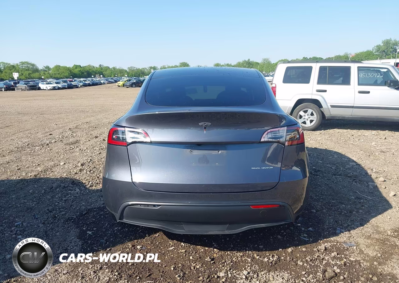 2023 Tesla Model Y Awd-Long Range Dual Motor All-Wheel Drive VIN:7SAYGDEE1PF884457 - 17