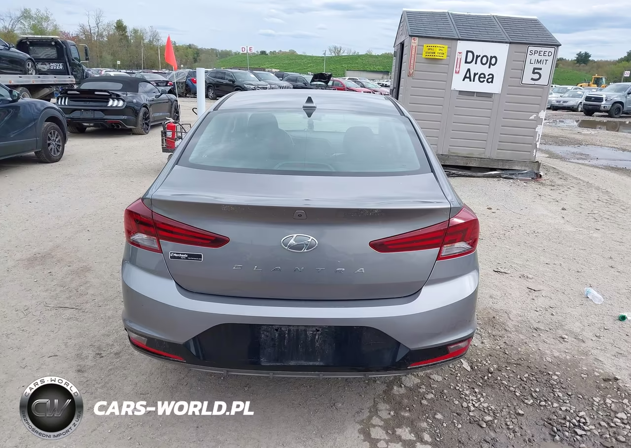 2020 Hyundai Elantra Sel VIN:5NPD84LF8LH534517 - 16