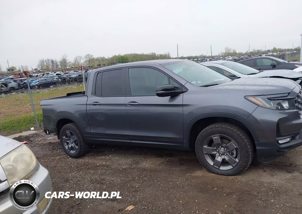 2025 Honda Ridgeline Trailsport VIN:5FPYK3F62SB006758 - 13