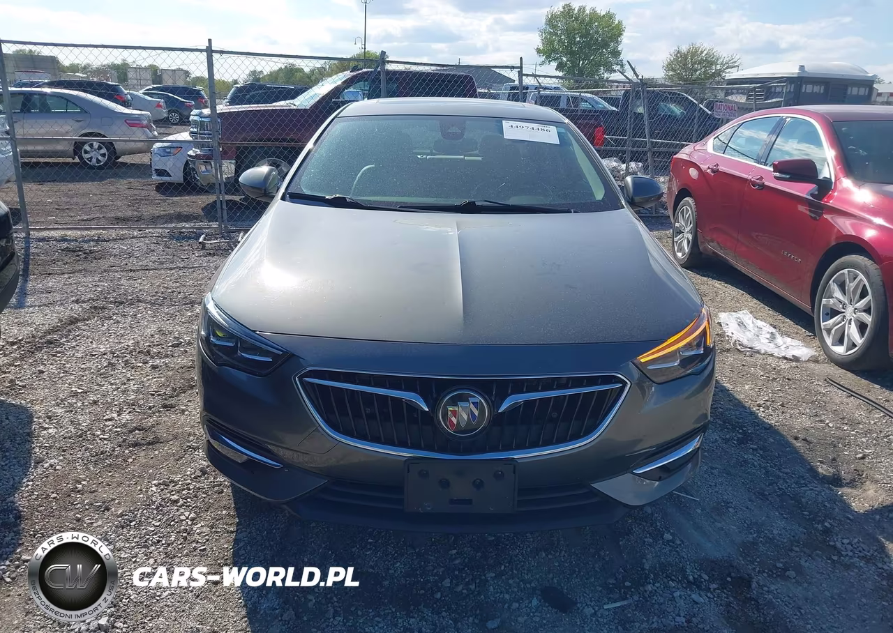 2018 Buick Regal Sportback Essence VIN:W04GR6SX1J1099483 - 12