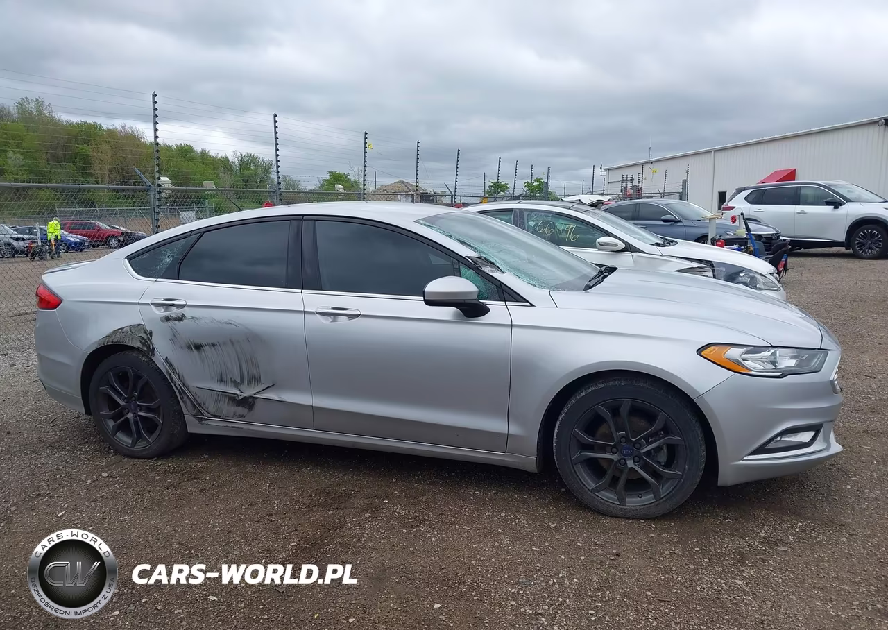 2018 Ford Fusion Se VIN:3FA6P0H9XJR180054 - 13