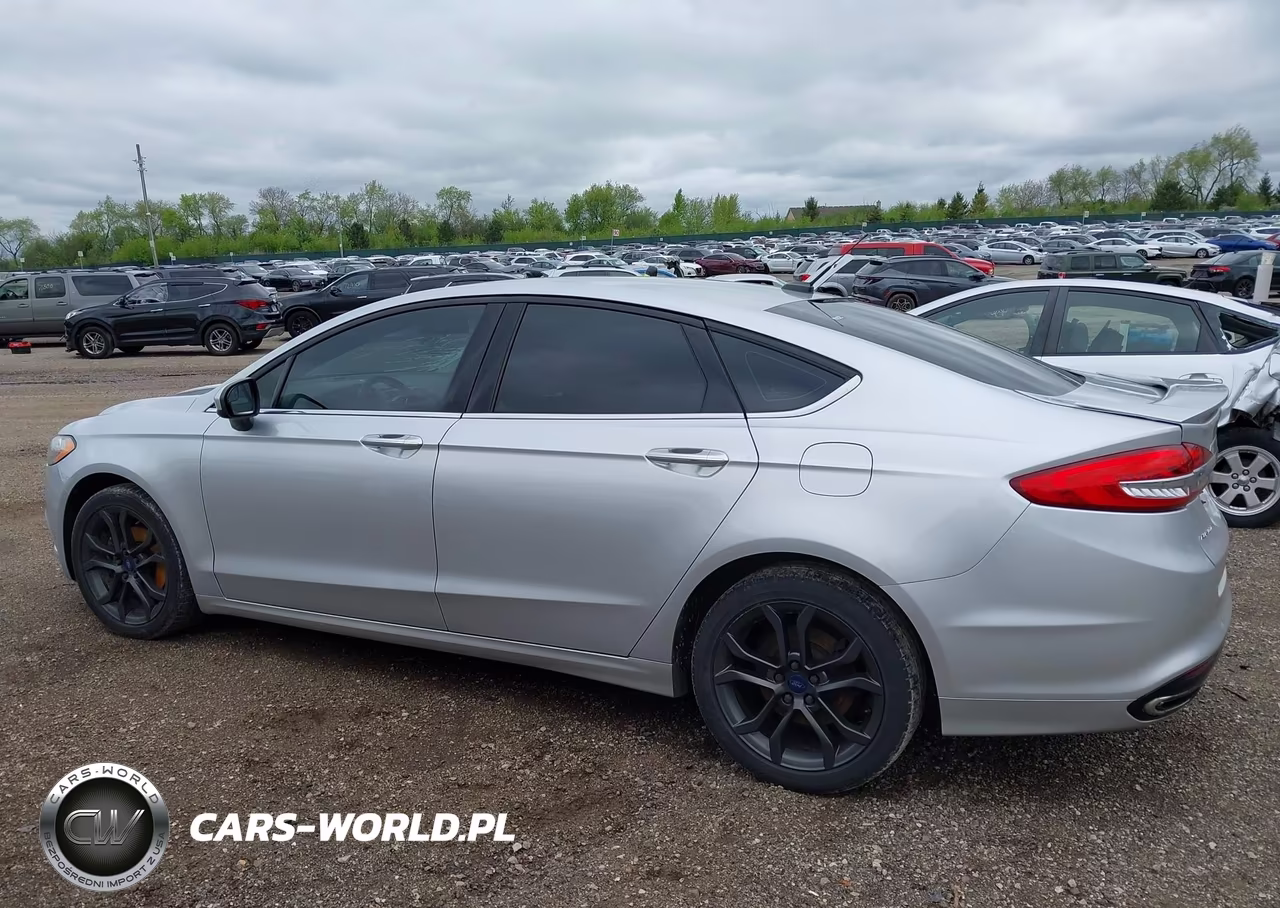 2018 Ford Fusion Se VIN:3FA6P0H9XJR180054 - 14