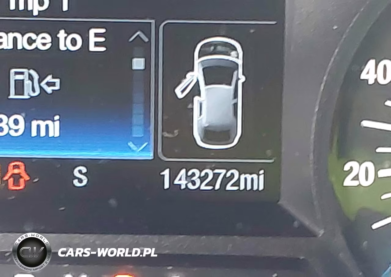 2018 Ford Fusion Se VIN:3FA6P0H9XJR180054 - 15