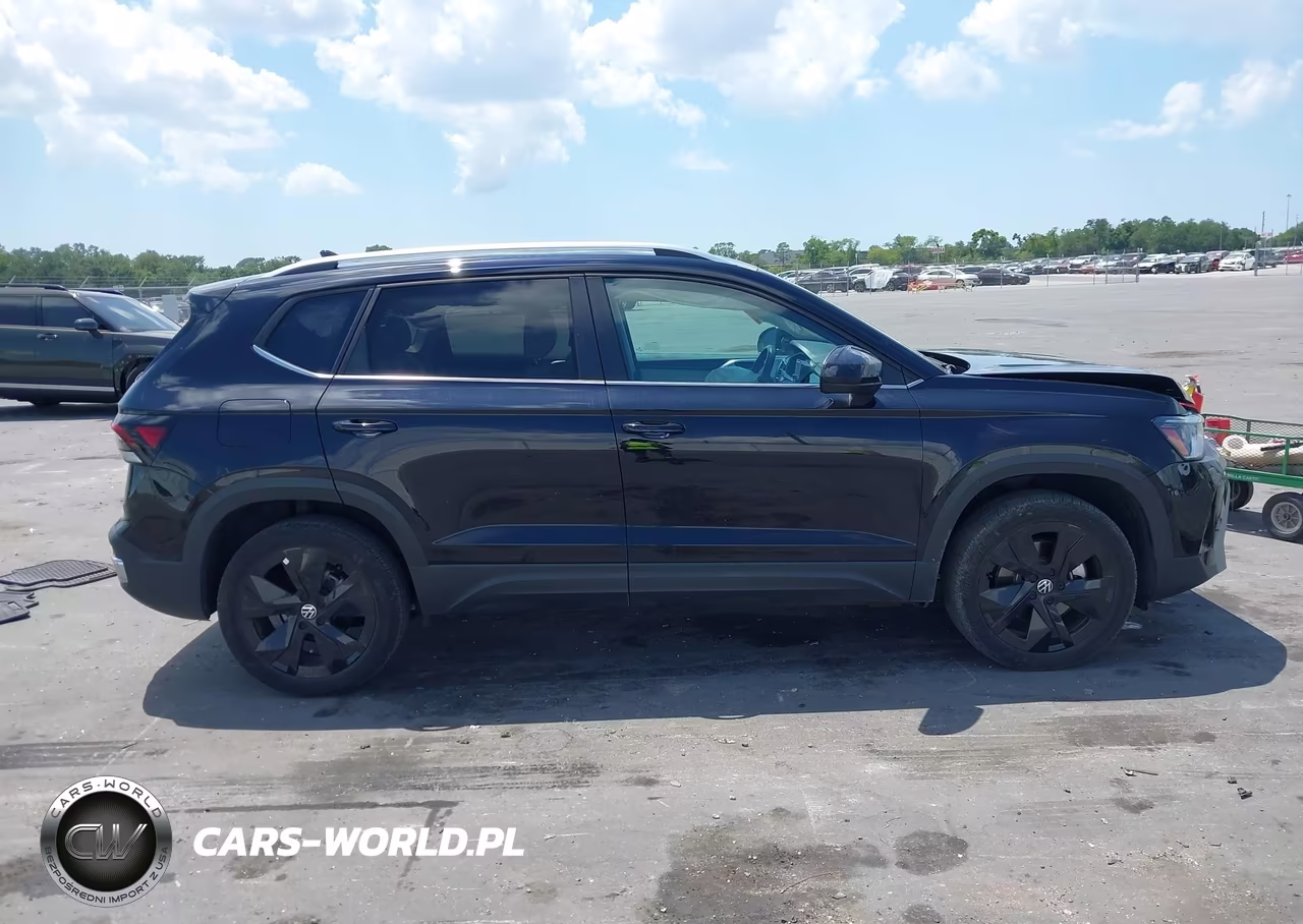2025 Volkswagen Taos 1.5T Se VIN:3VVEC7B21SM015404 - 13