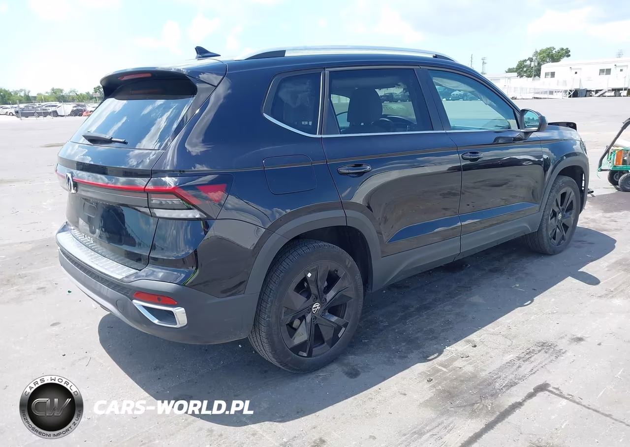 2025 Volkswagen Taos 1.5T Se VIN:3VVEC7B21SM015404 - 4