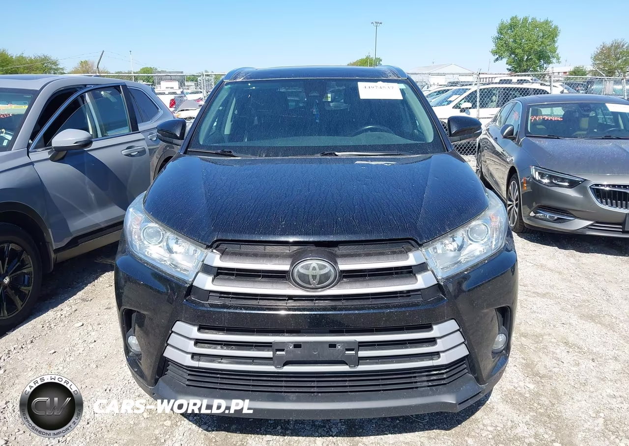 2018 Toyota Highlander Xle VIN:5TDJZRFHXJS538537 - 12