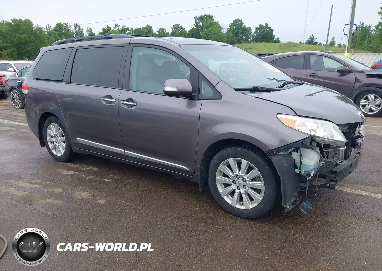 2013 Toyota Sienna Limited 7 Passenger – zdjęcie 1 z 17