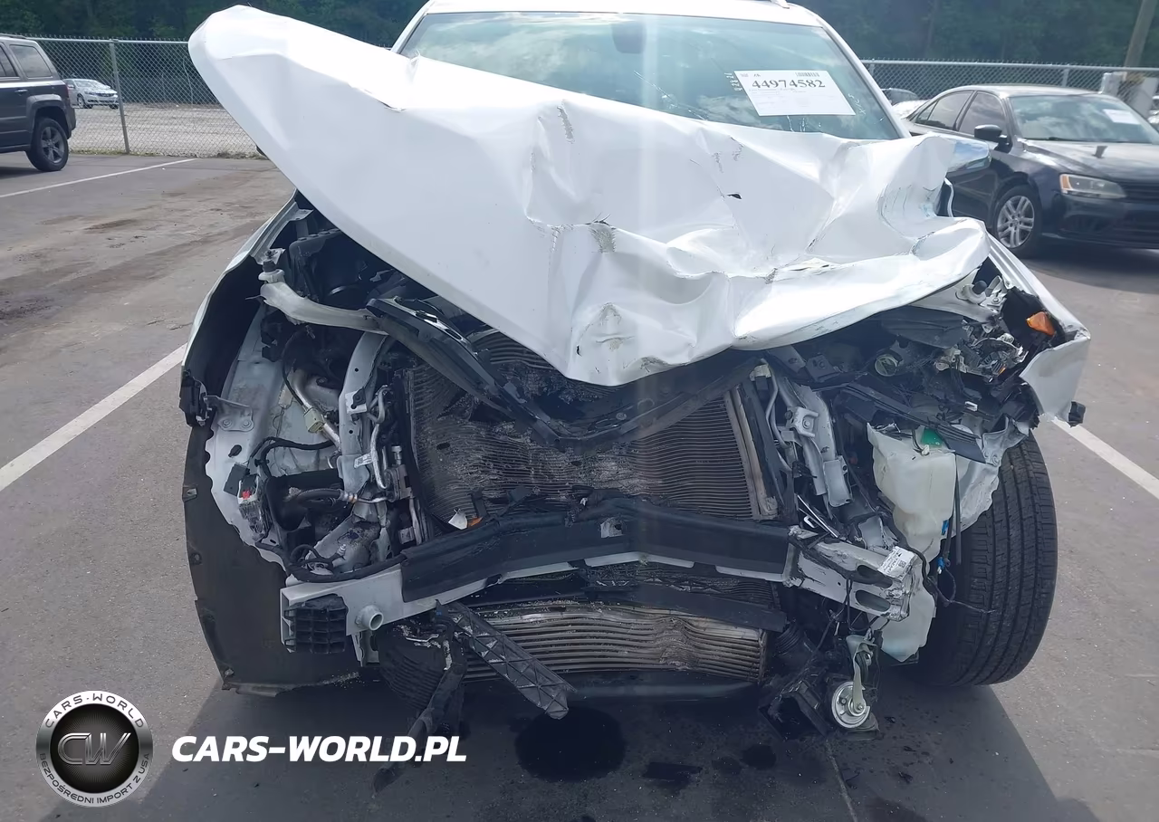 2019 Chevrolet Equinox Premier VIN:2GNAXNEV1K6167874 - 12