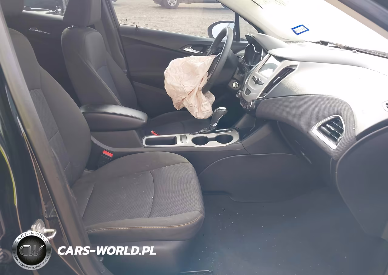 2018 Chevrolet Cruze Ls Auto VIN:1G1BC5SM2J7143790 - 5