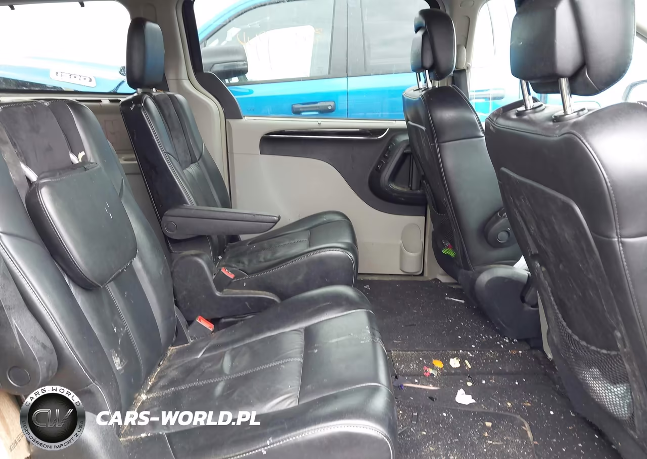 2012 Chrysler Town & Country Limited VIN:2C4RC1GG9CR118422 - 8